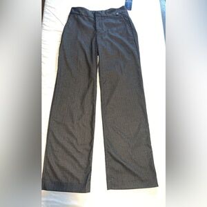 Women’s Size 4 Pinstripe Weekday Ready Pants - New With Tags
